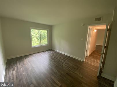 BERRY STREET CONDOMINIUMS - Residential Lease