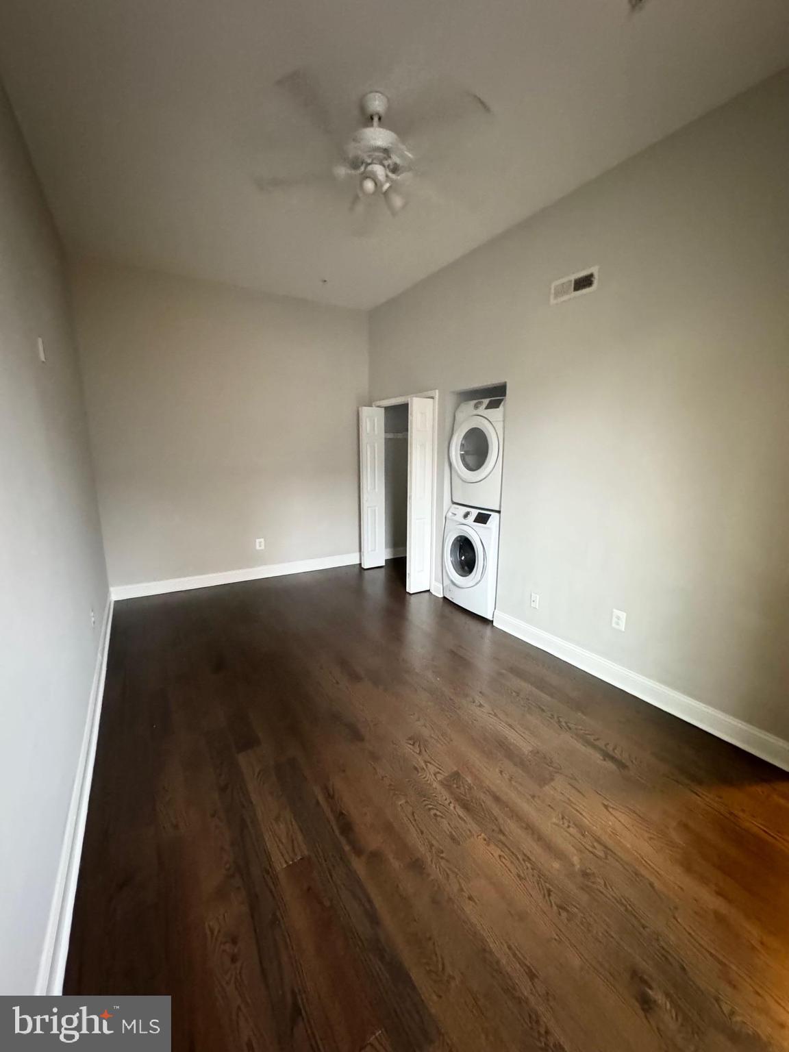 POPLAR - Residential Lease