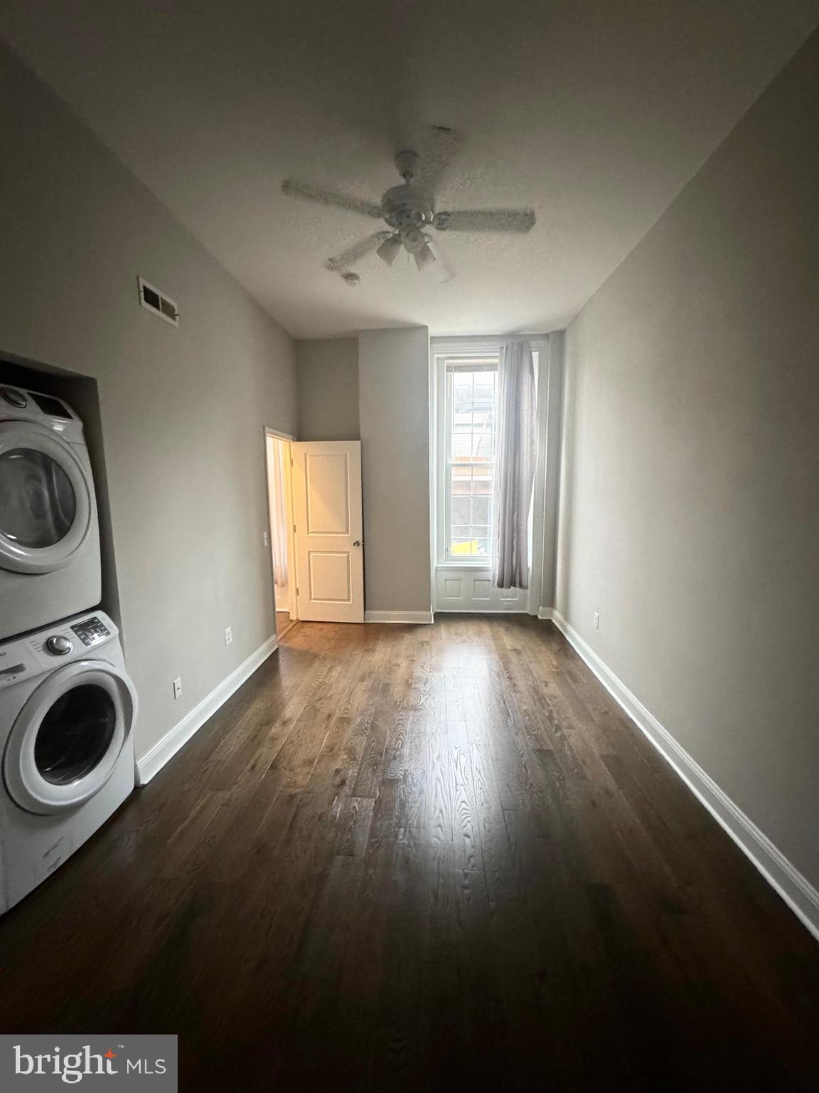 POPLAR - Residential Lease