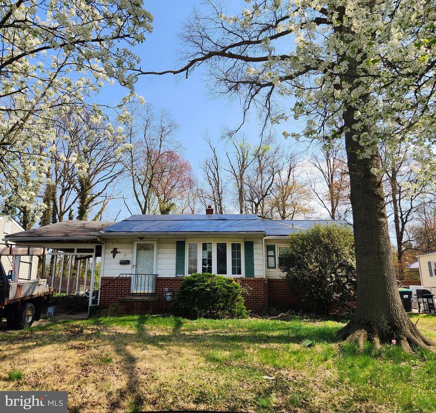 3 bedroom ranch in poor condition.  The roof has been leaking for at lease a year , Extensive mold throughout the house, major termite damage.  Nothing works, floors damaged due to roof leaking, water in the basement.  Sewer line needs to be replaced.  Property sold AS-IS through short sale, subject to bank approval.  Please wear a mask when entering due to extensive mold