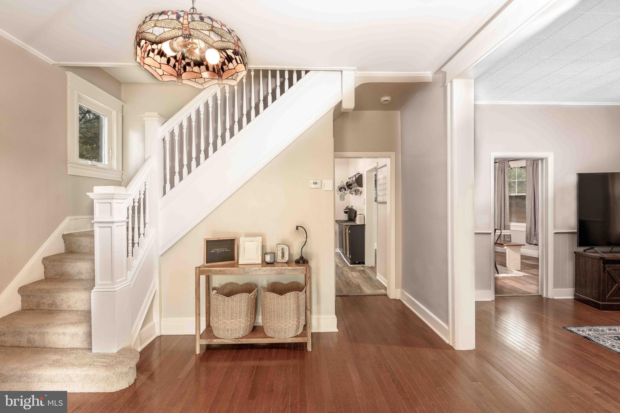 MAYFIELD TERRACE - Residential