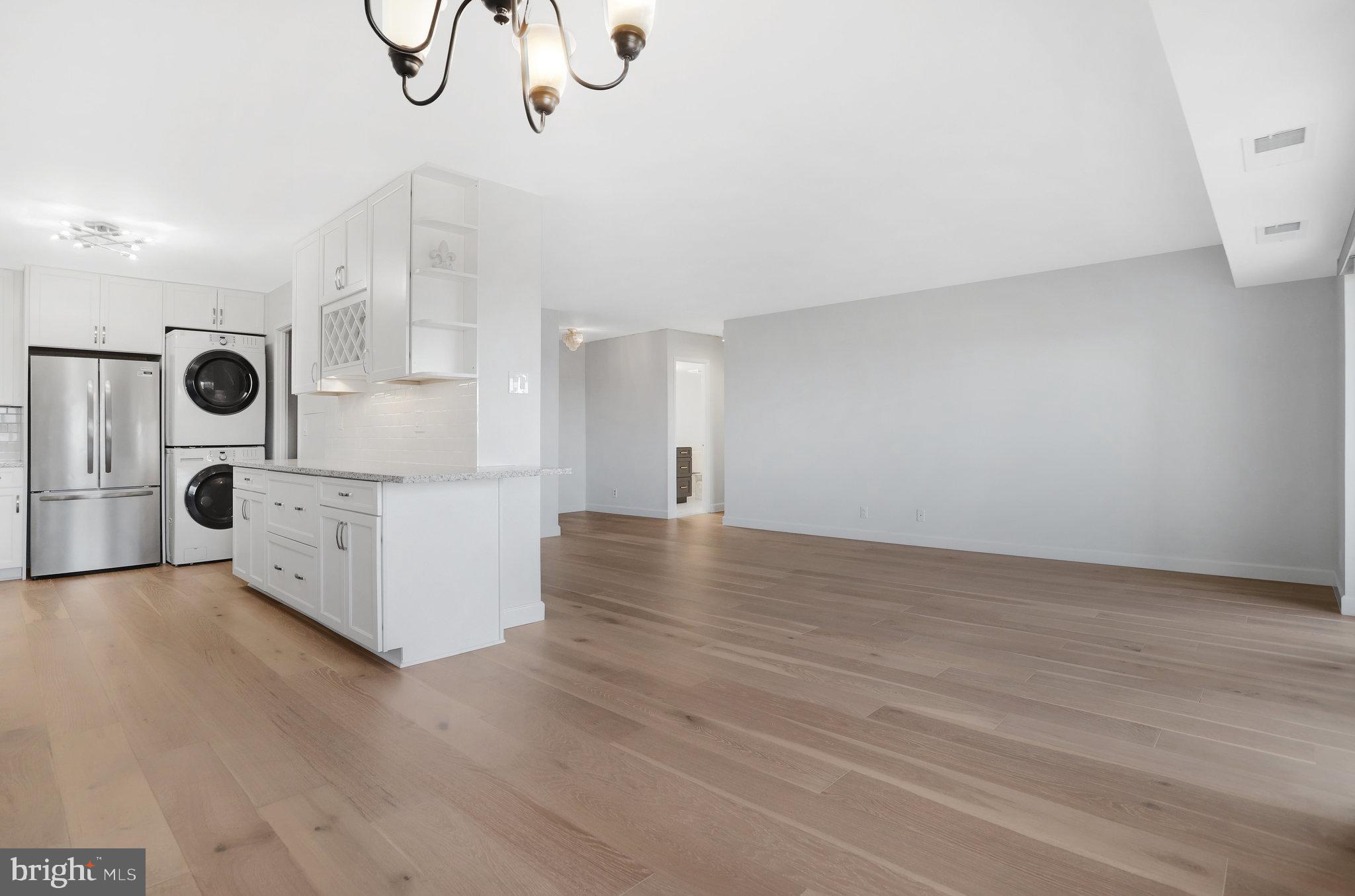 WATERGATE AT LANDMARK - Residential Lease