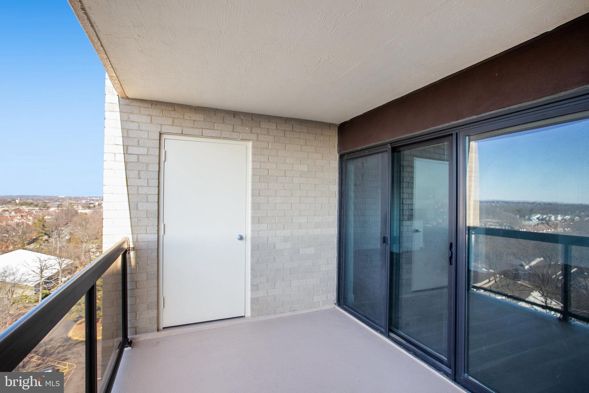 WATERGATE AT LANDMARK - Residential Lease