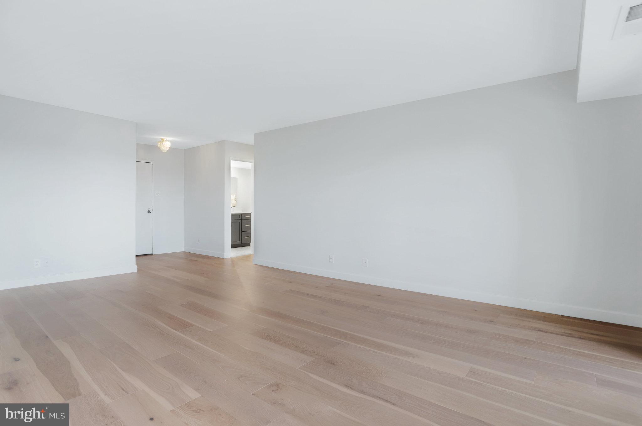 WATERGATE AT LANDMARK - Residential Lease