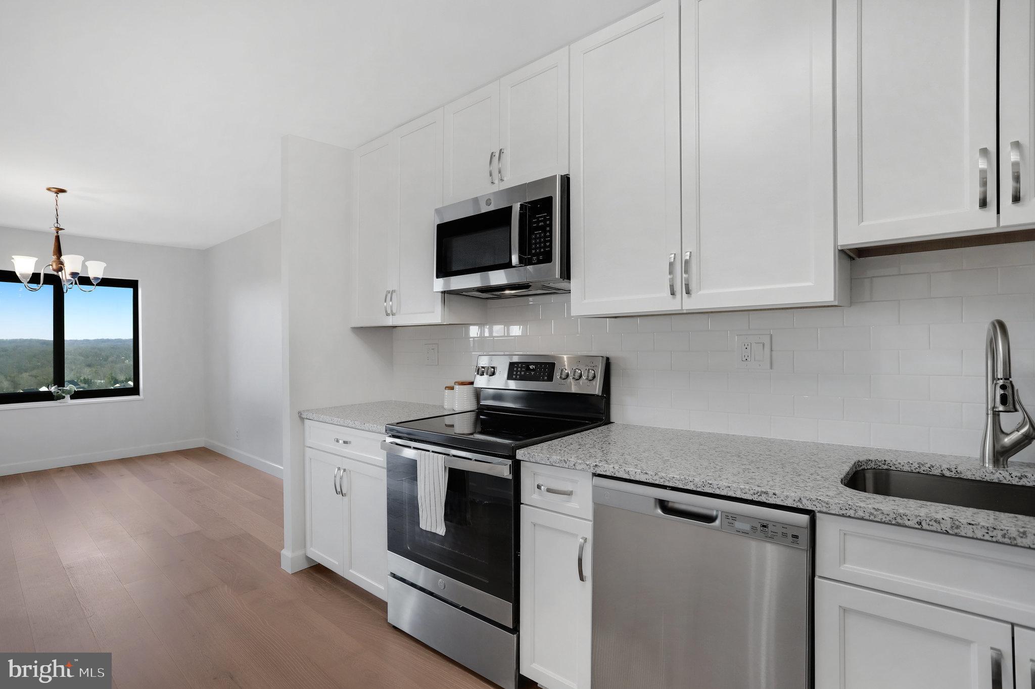 WATERGATE AT LANDMARK - Residential Lease