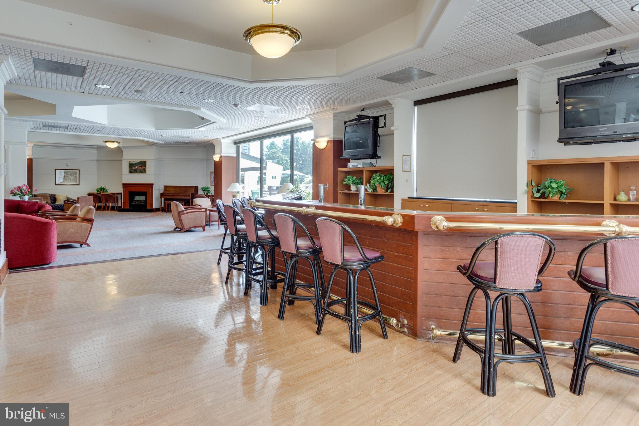 WATERGATE AT LANDMARK - Residential Lease