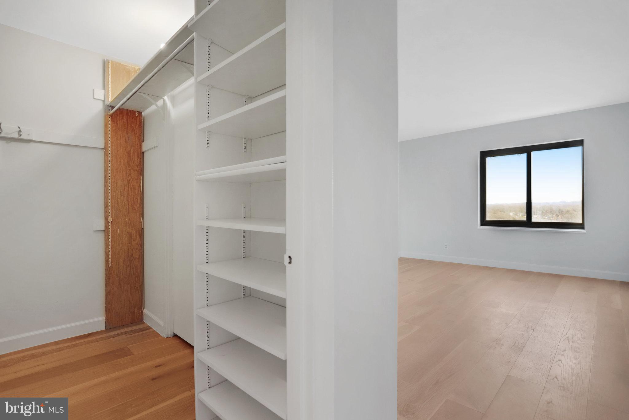 WATERGATE AT LANDMARK - Residential Lease