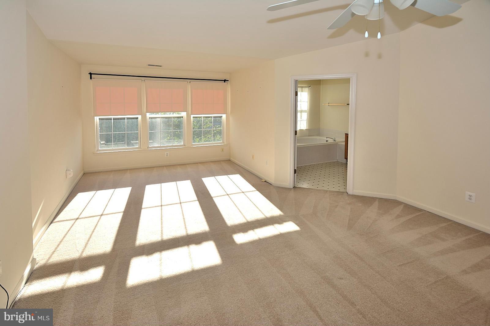 STRATFORD - Residential