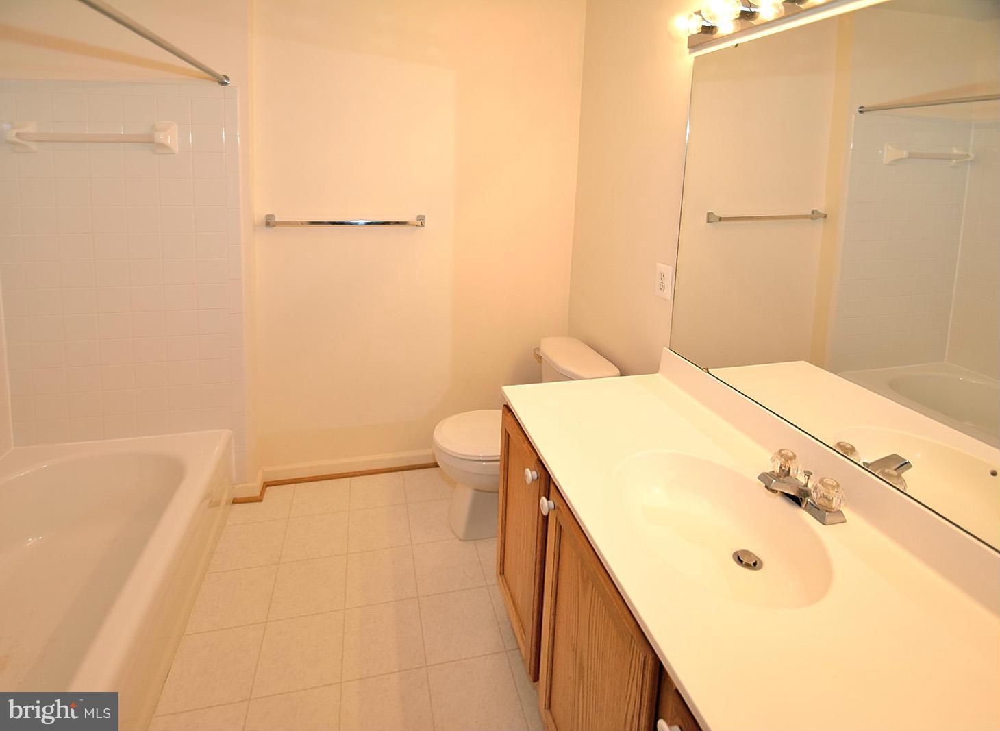 STRATFORD - Residential