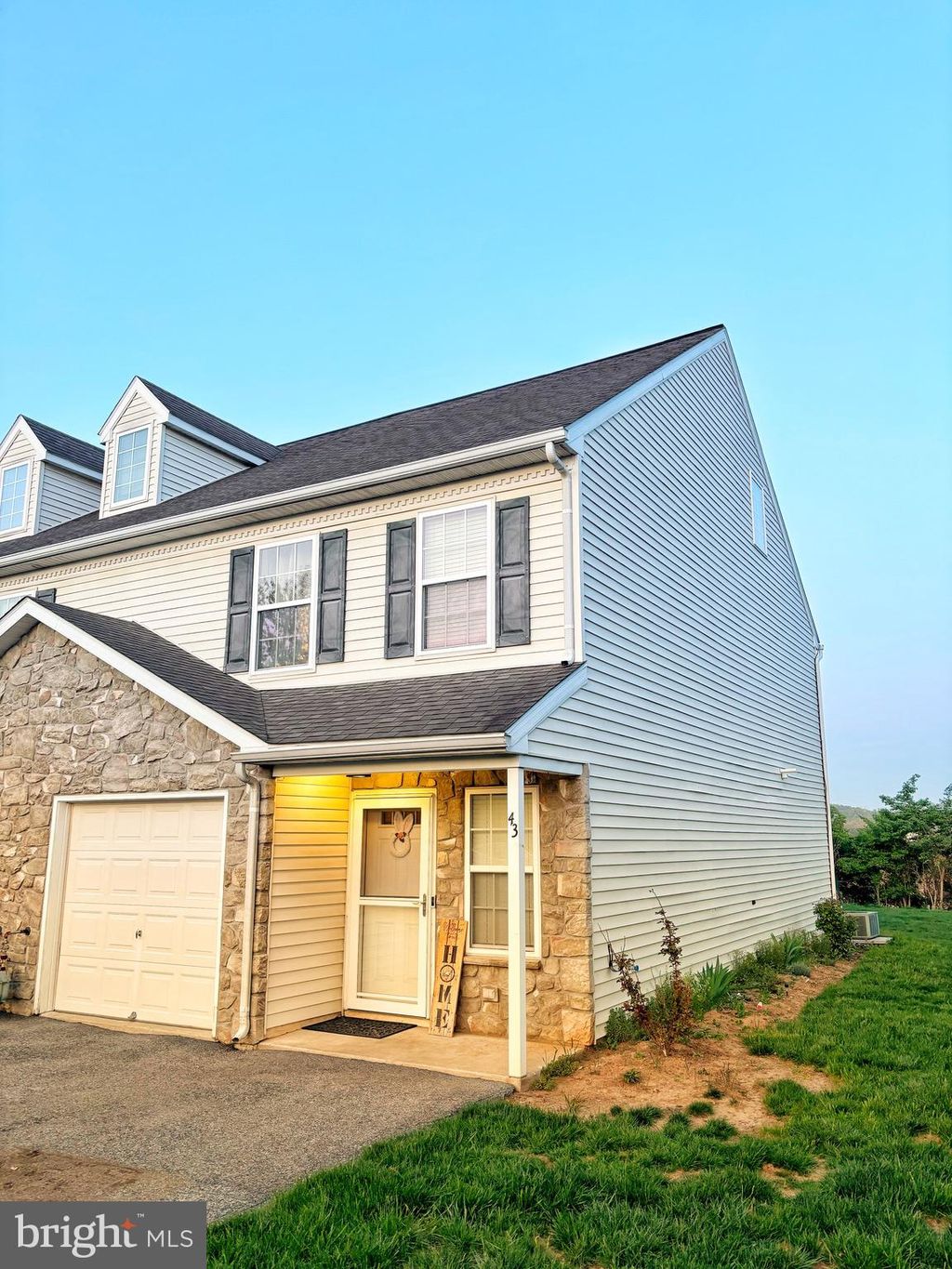 Photo of 43 Grouse Drive, DENVER, PA 17517 (MLS # PALA2066972)