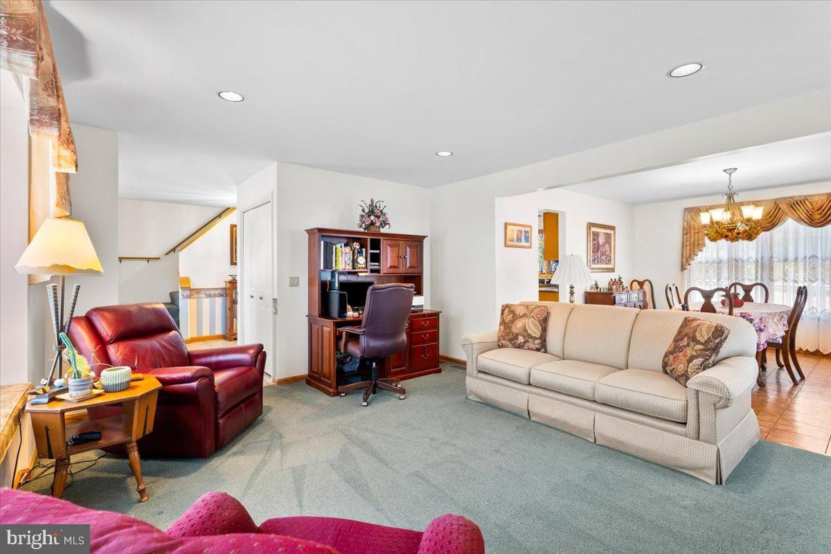 VAN LEAR - Residential