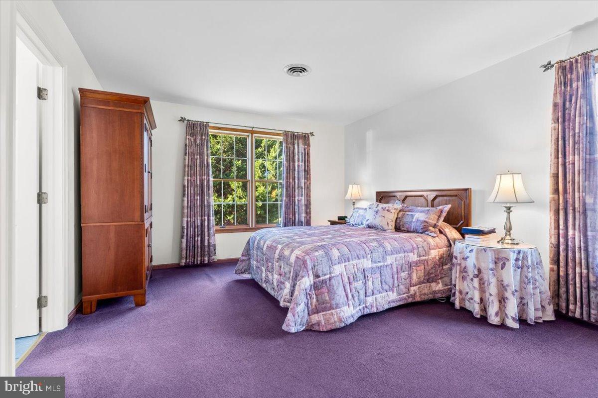 VAN LEAR - Residential