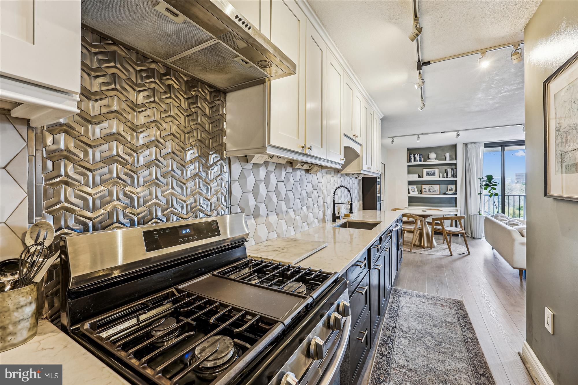 RIVIERA OF CHEVY CHASE CODM - Residential