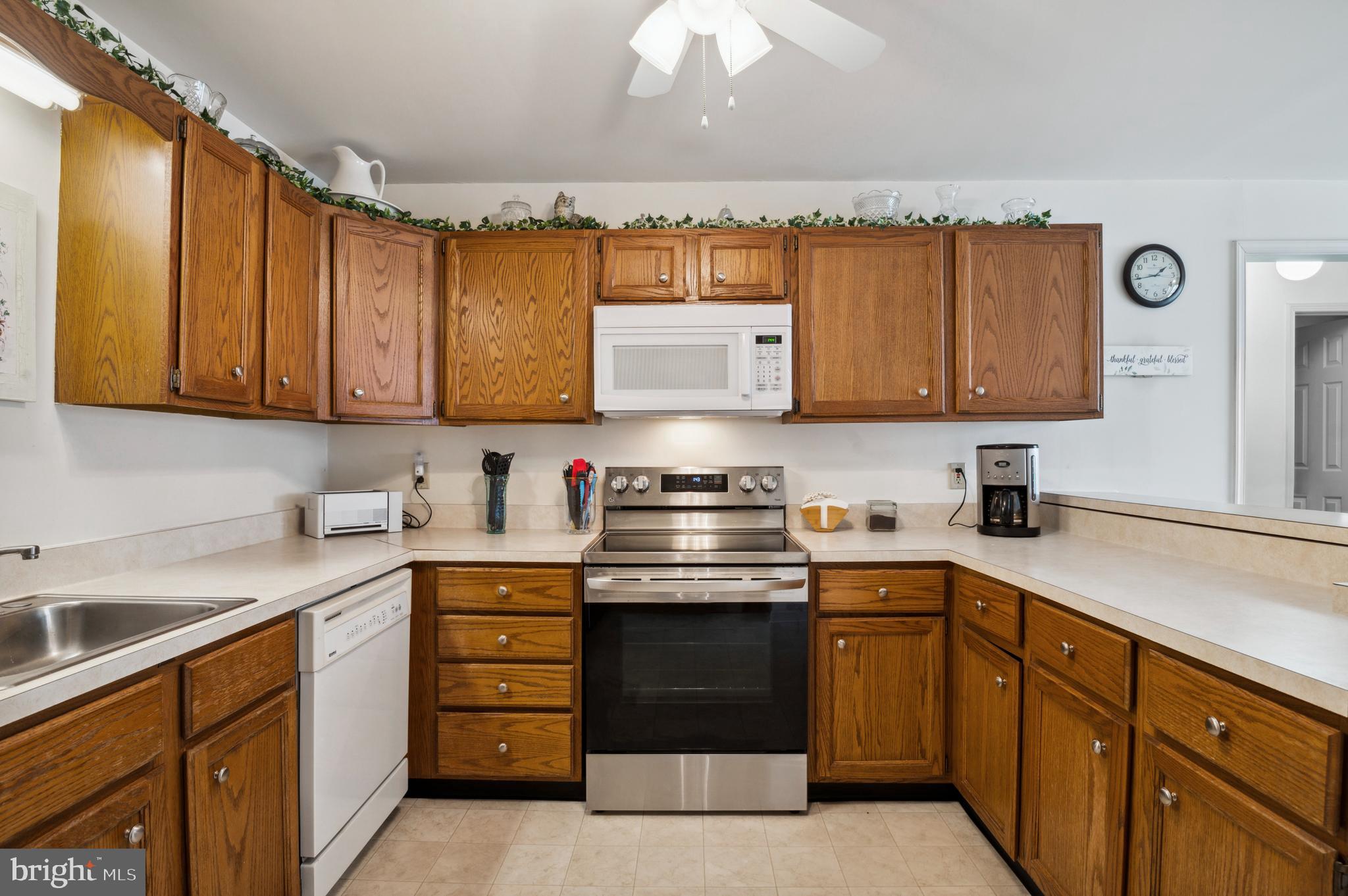 HIGHSPIRE - Residential Lease