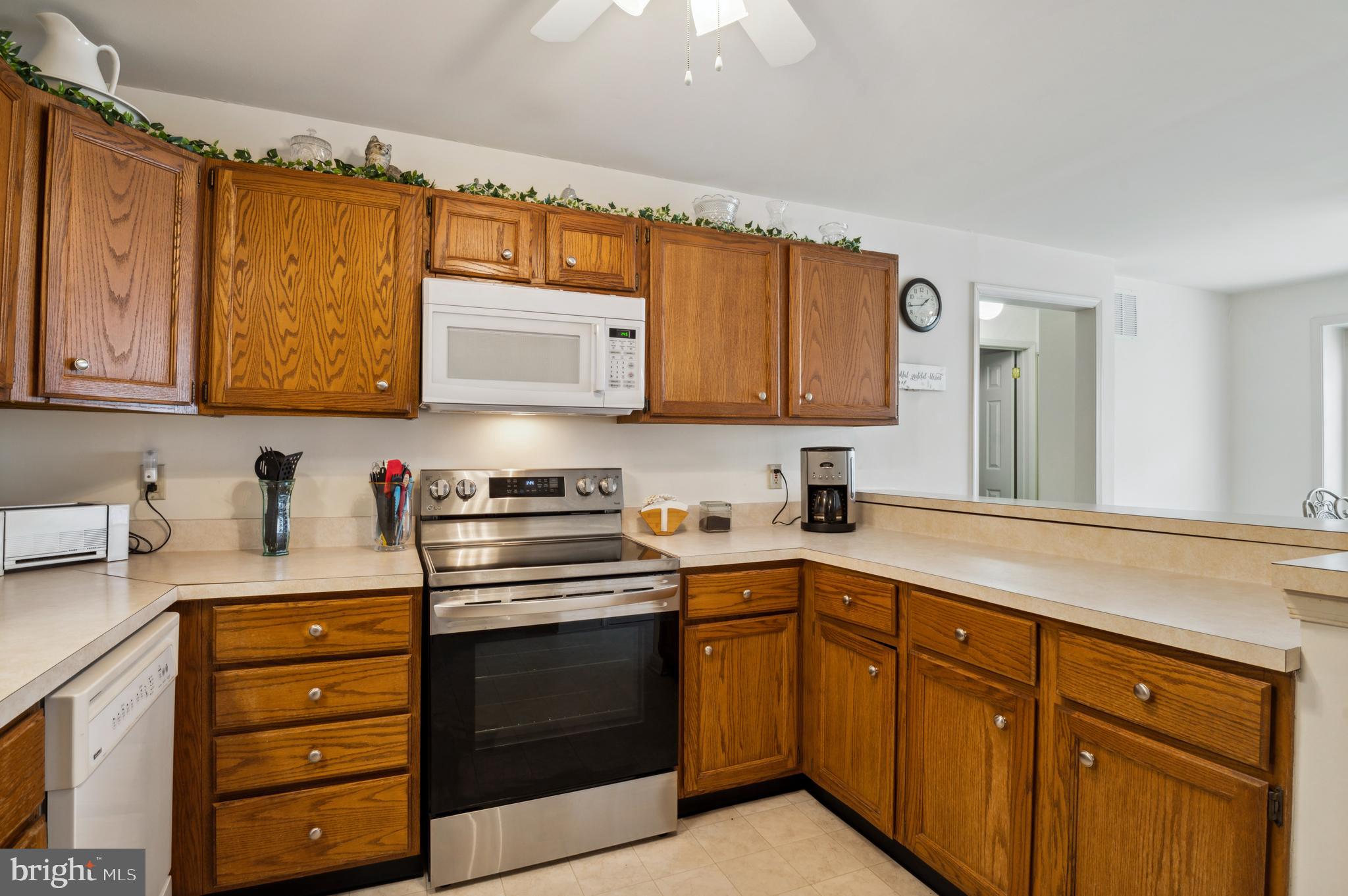 HIGHSPIRE - Residential Lease