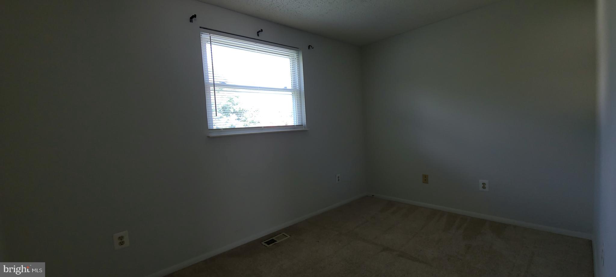 ROLLINGWOOD VILLAGE - Residential Lease