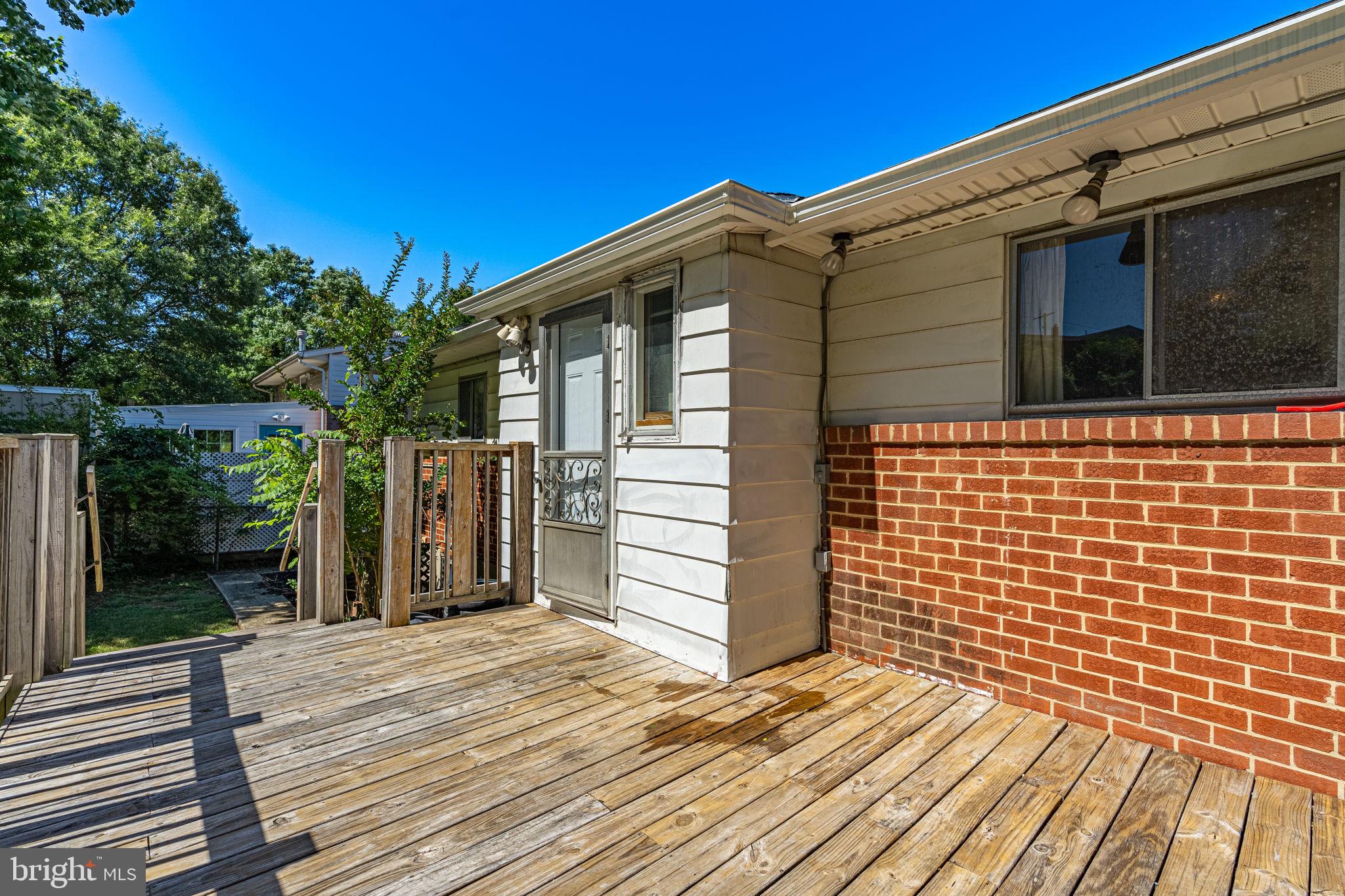 LANDOVER HILLS - Residential