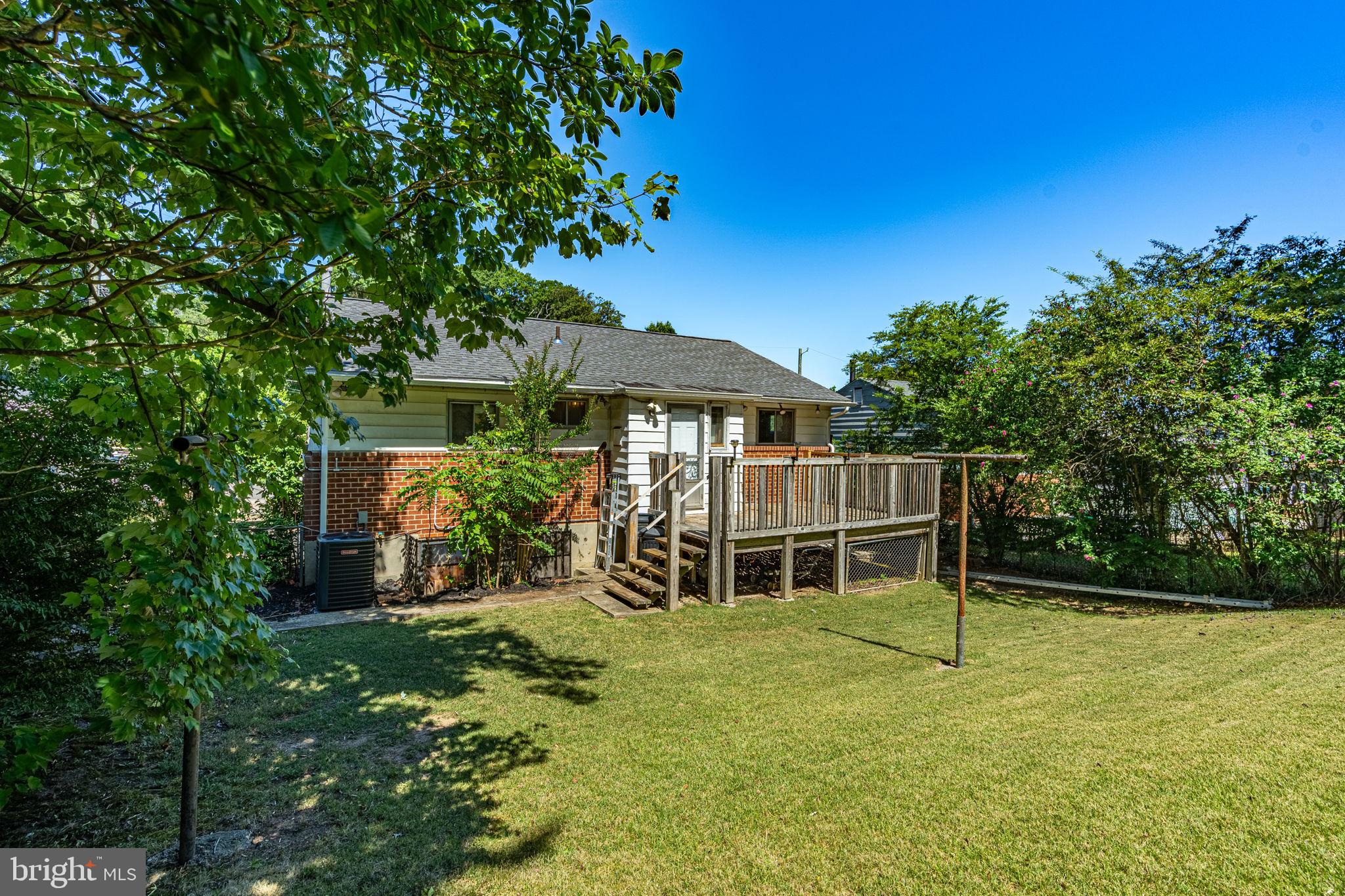 LANDOVER HILLS - Residential