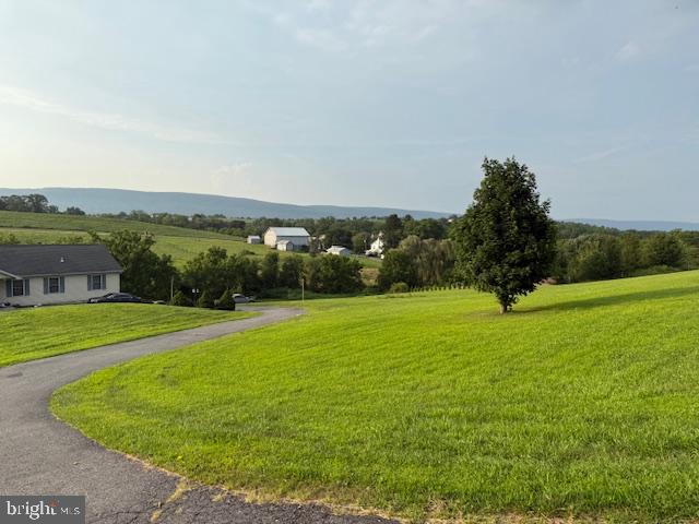 276 SKYLINE DRIVE