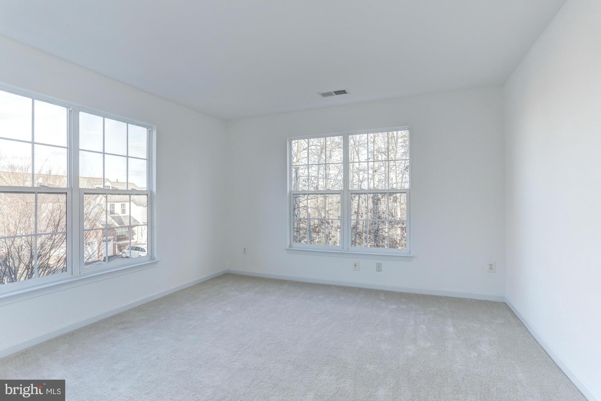 BELMONT LAND BAY - Residential