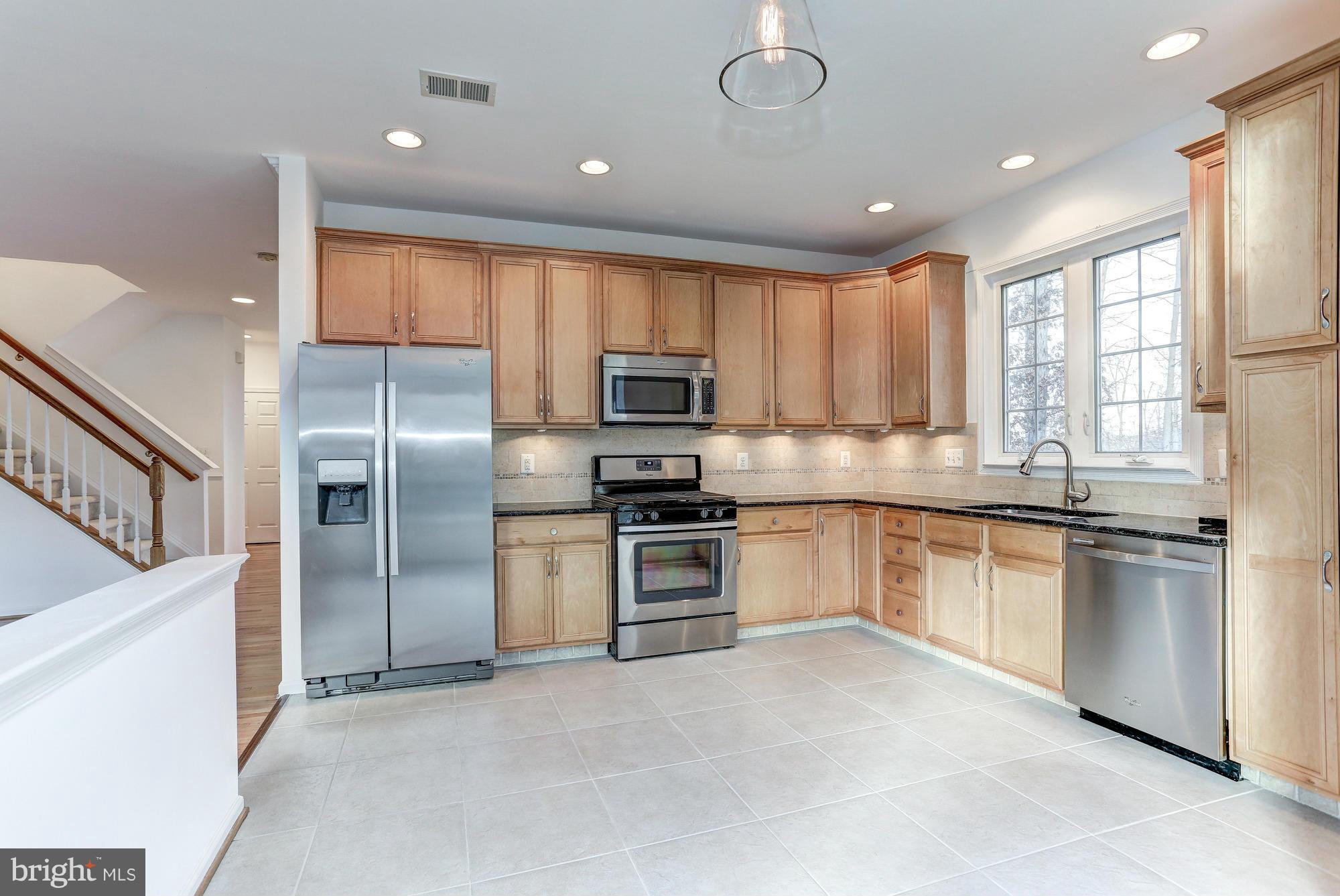 BELMONT LAND BAY - Residential