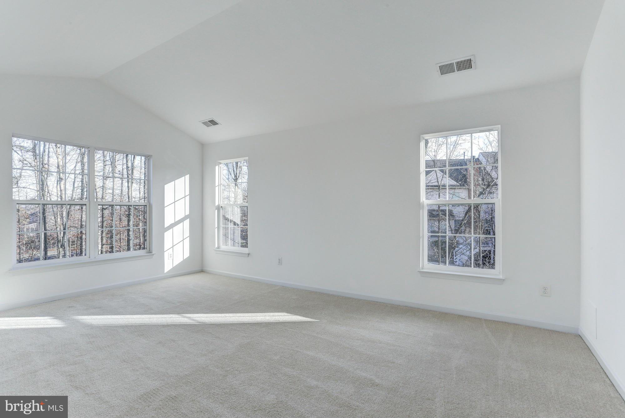 BELMONT LAND BAY - Residential