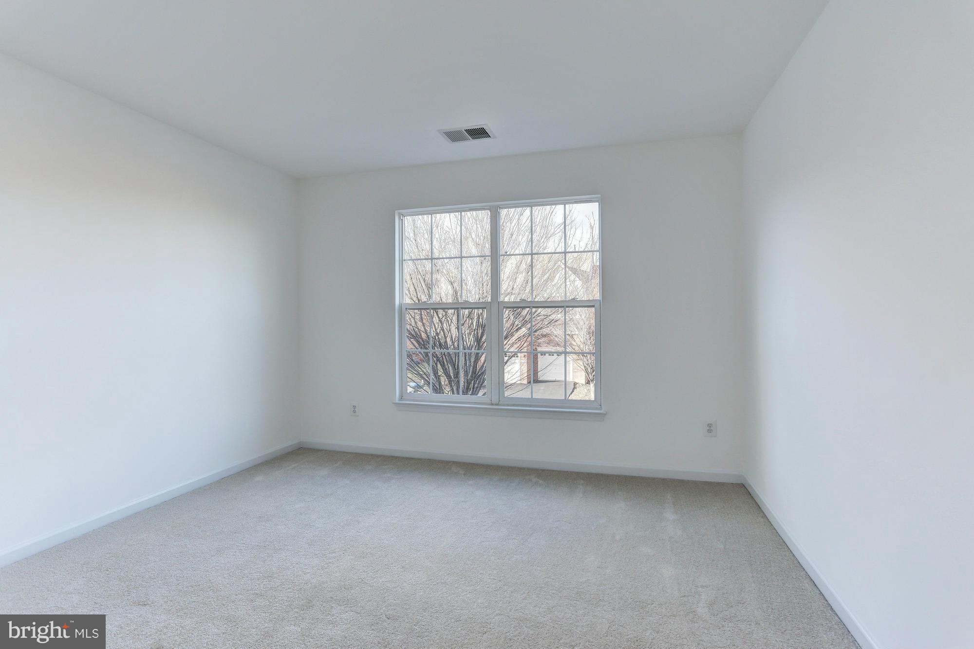 BELMONT LAND BAY - Residential