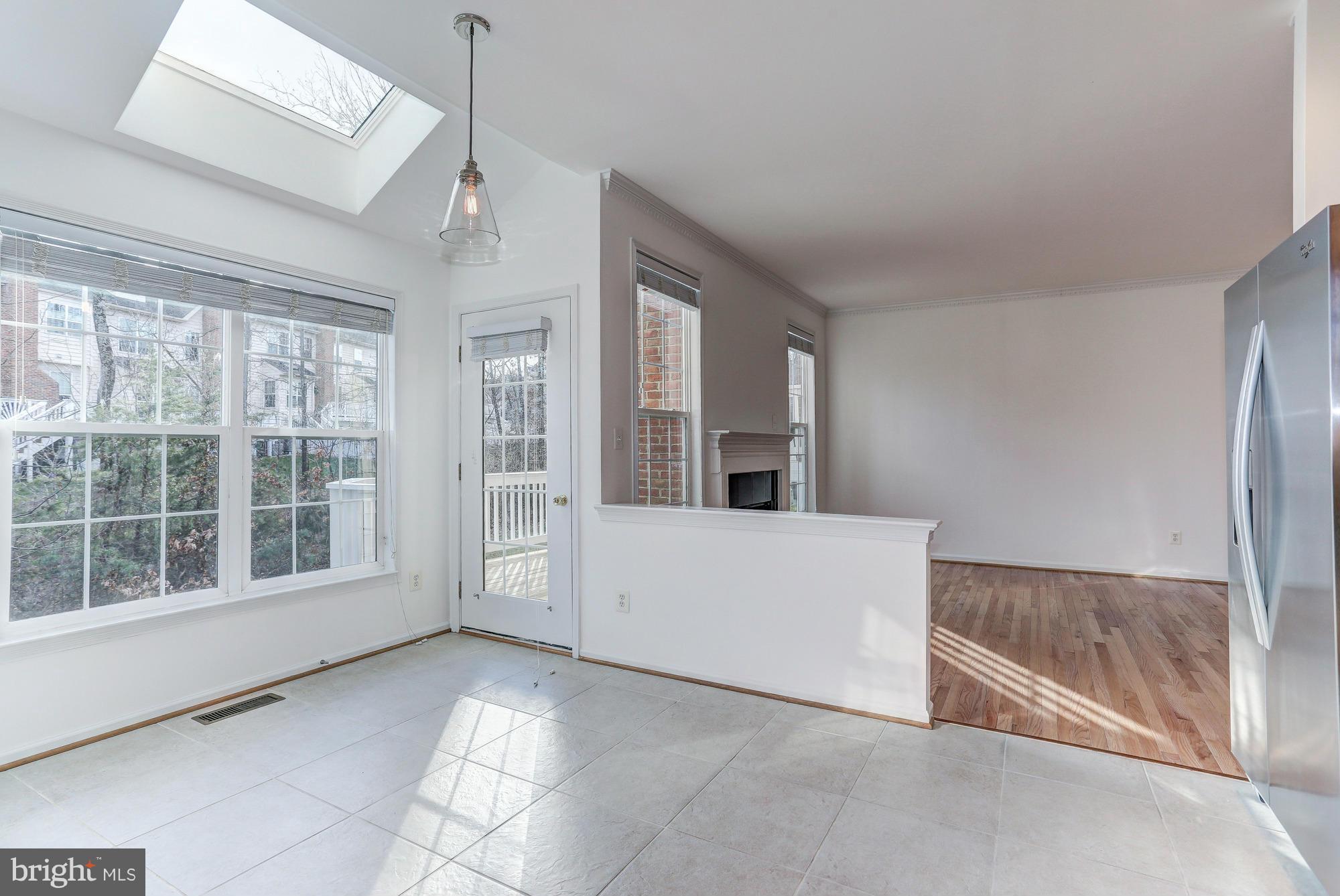 BELMONT LAND BAY - Residential