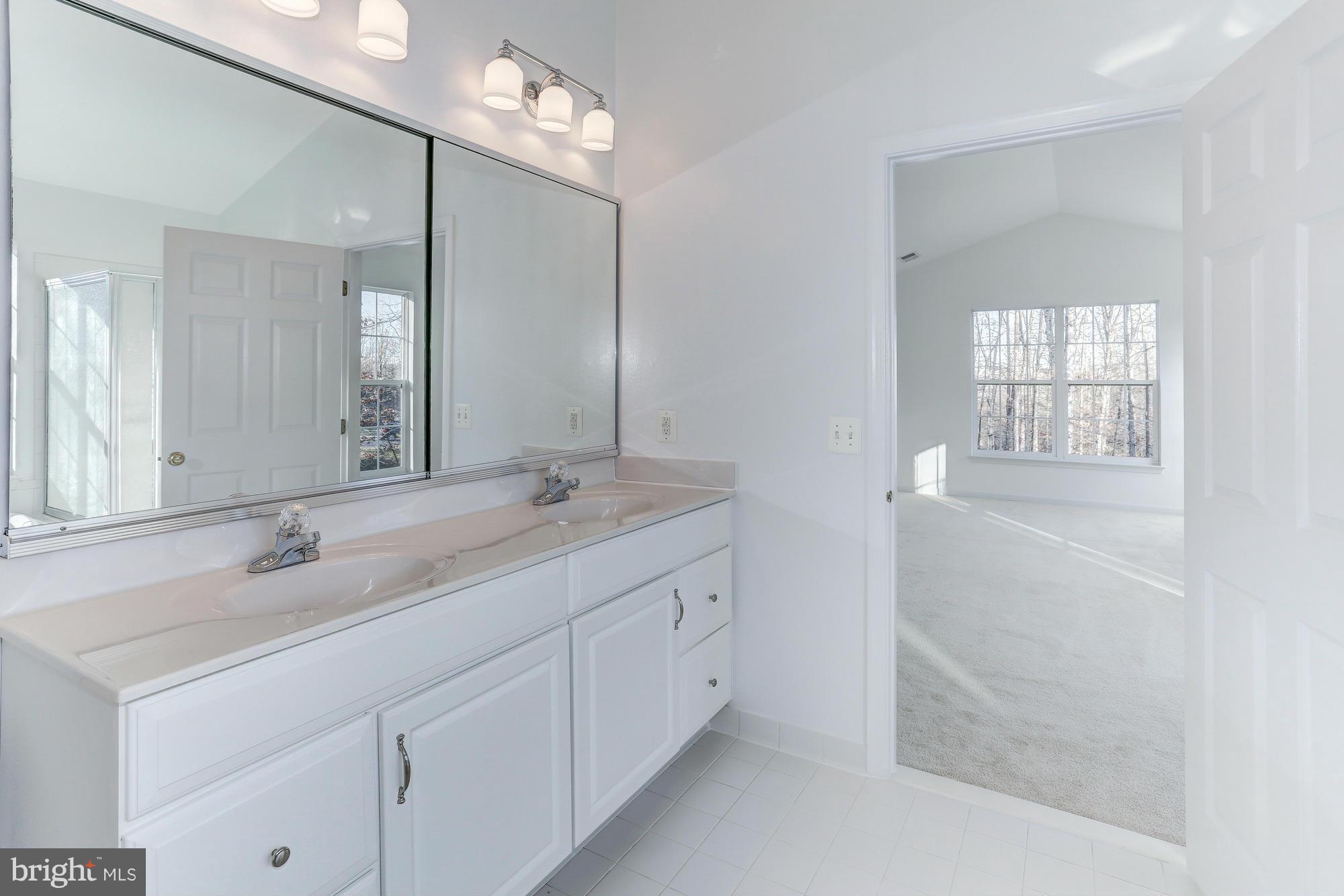 BELMONT LAND BAY - Residential