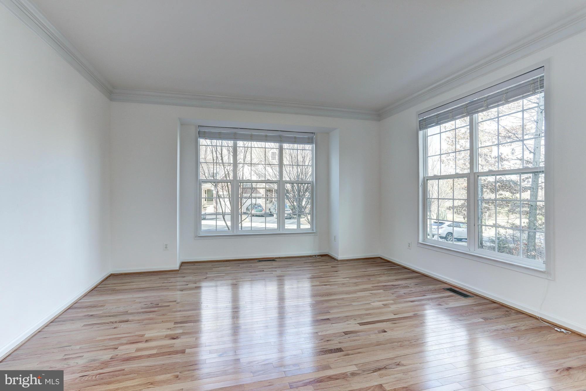 BELMONT LAND BAY - Residential