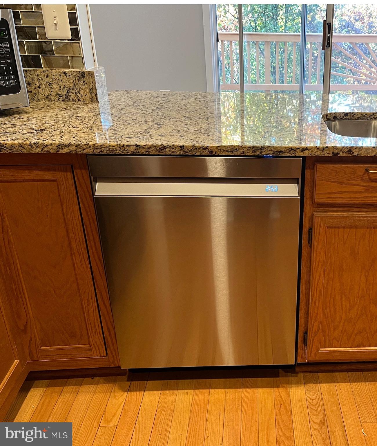 GREENS AT FAIR LAKES - Residential Lease