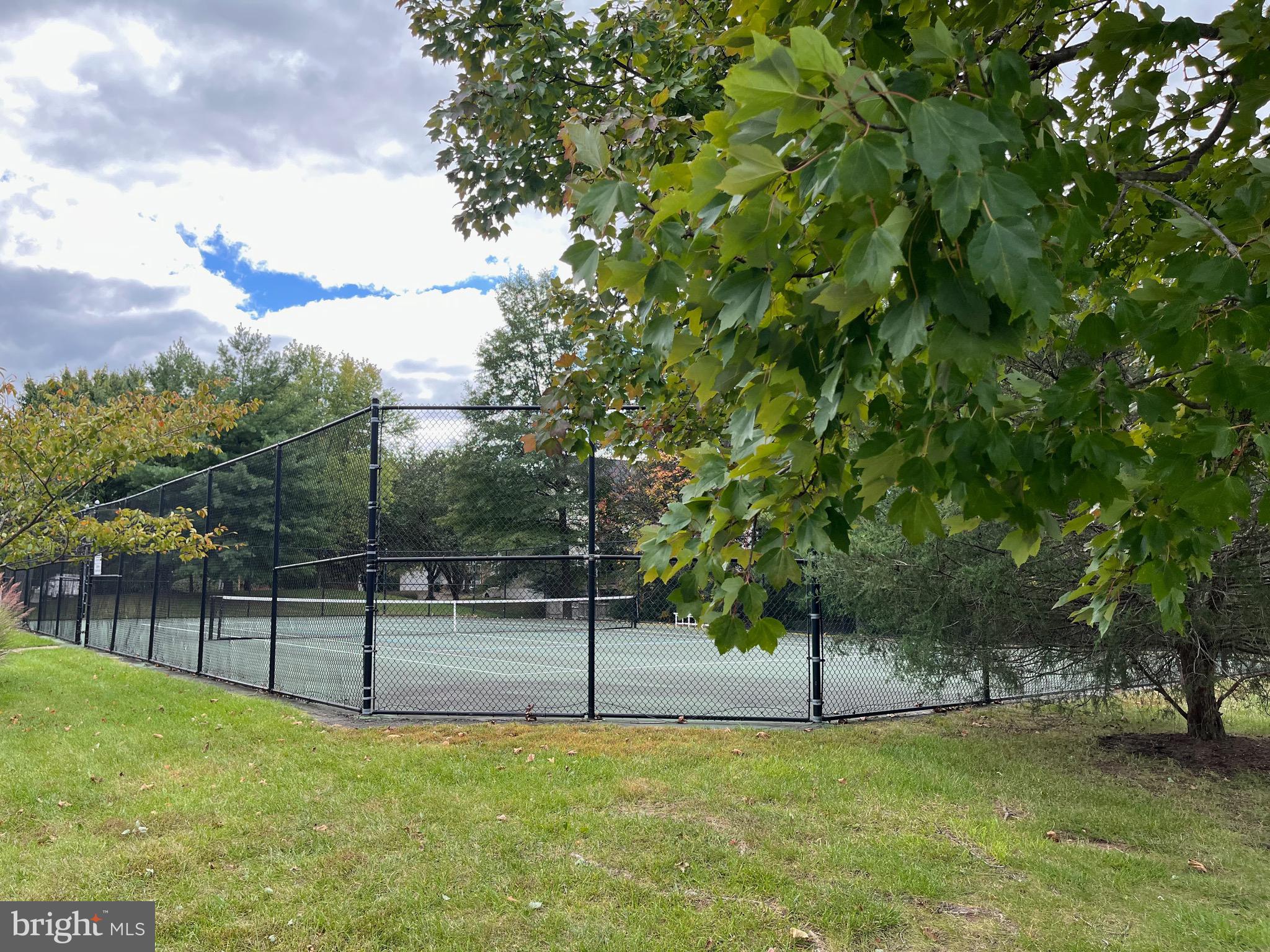 GREENS AT FAIR LAKES - Residential Lease