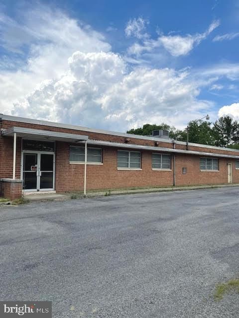 16409 OLD VALLEY PIKE EDINBURG VA 22824