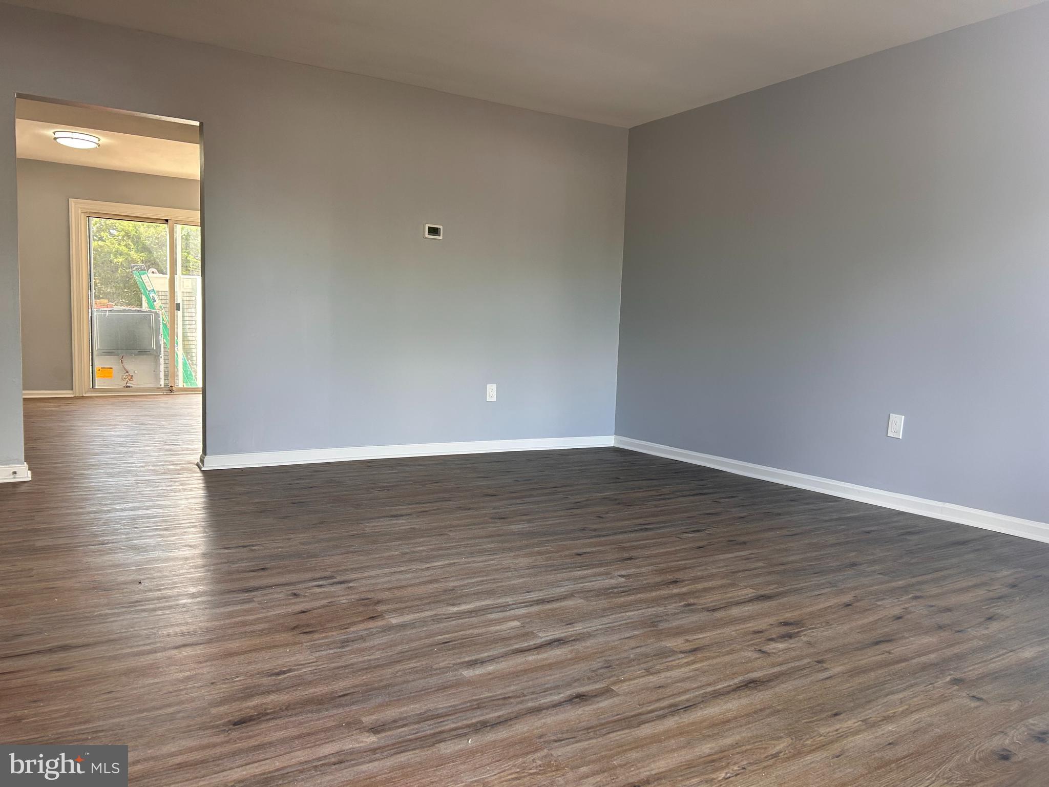 8603 NEWTON PLACE