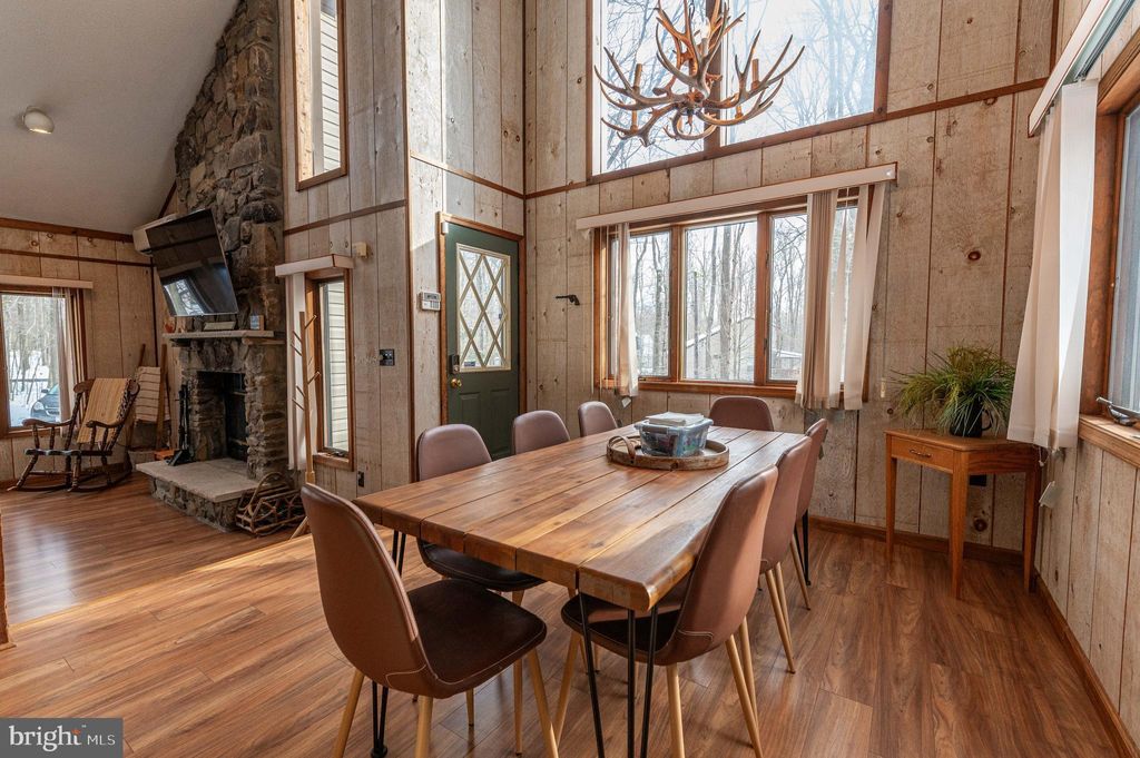 Photo of 178 Cardinal Drive, GOULDSBORO, PA 18424 (MLS # PALW2000748)