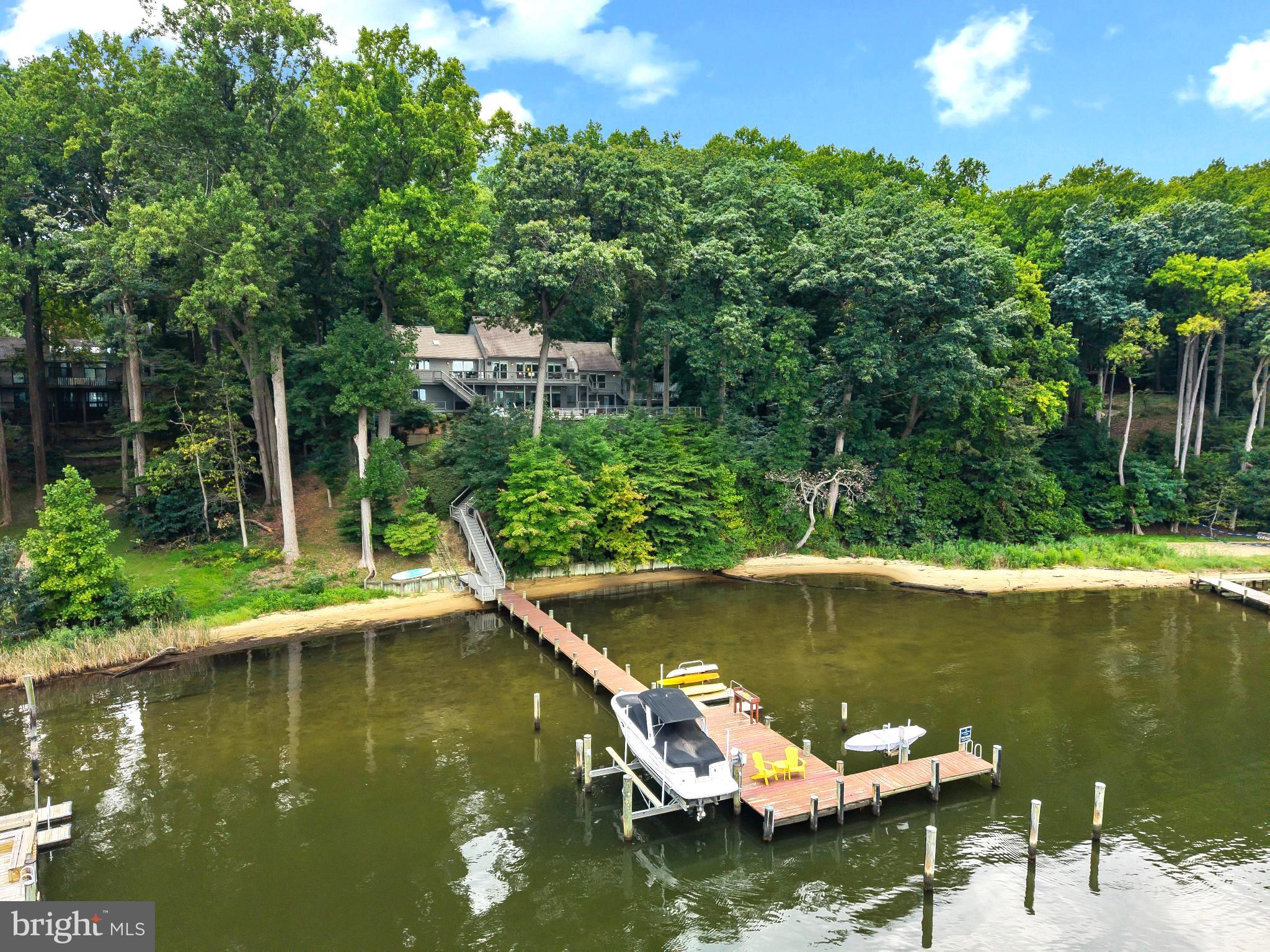 1304 SAINT PAULS WAY