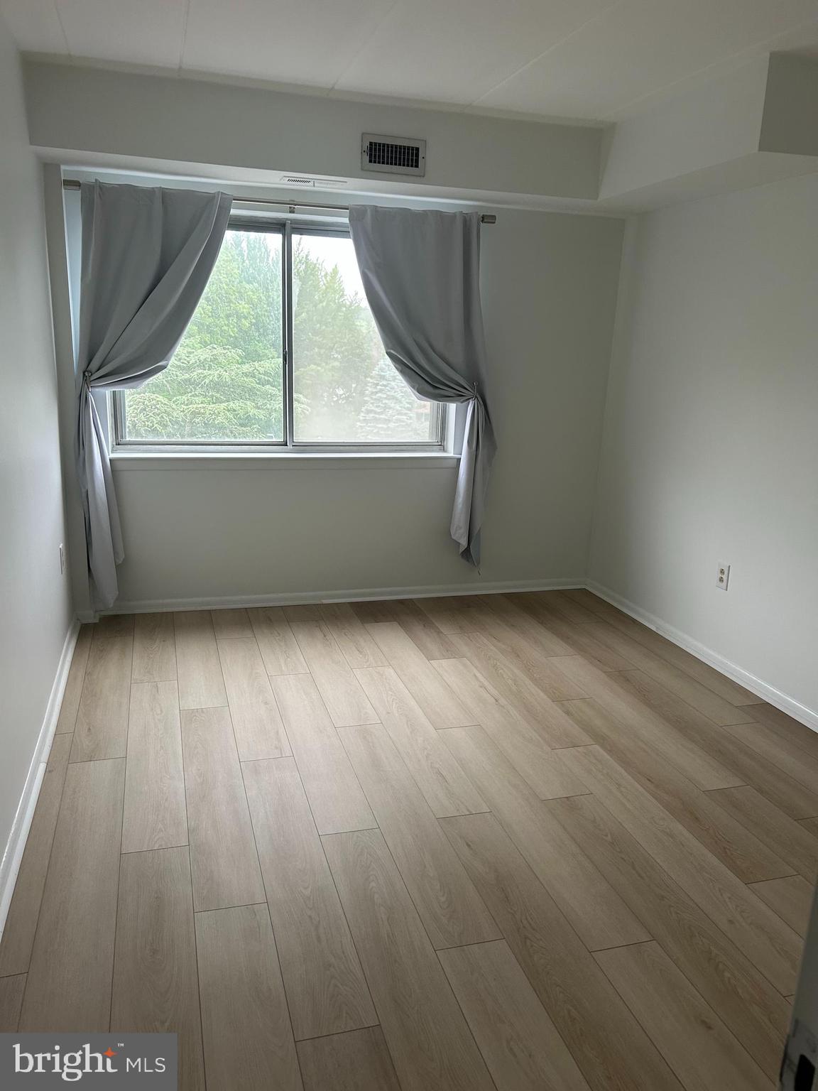 BEAVER HILL - Residential Lease