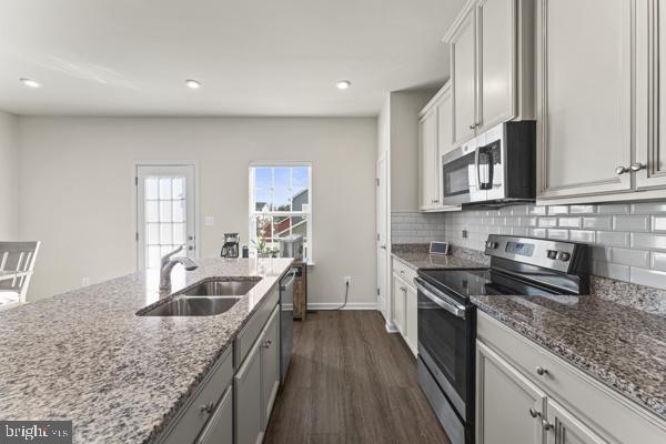 MINTBROOK - Residential