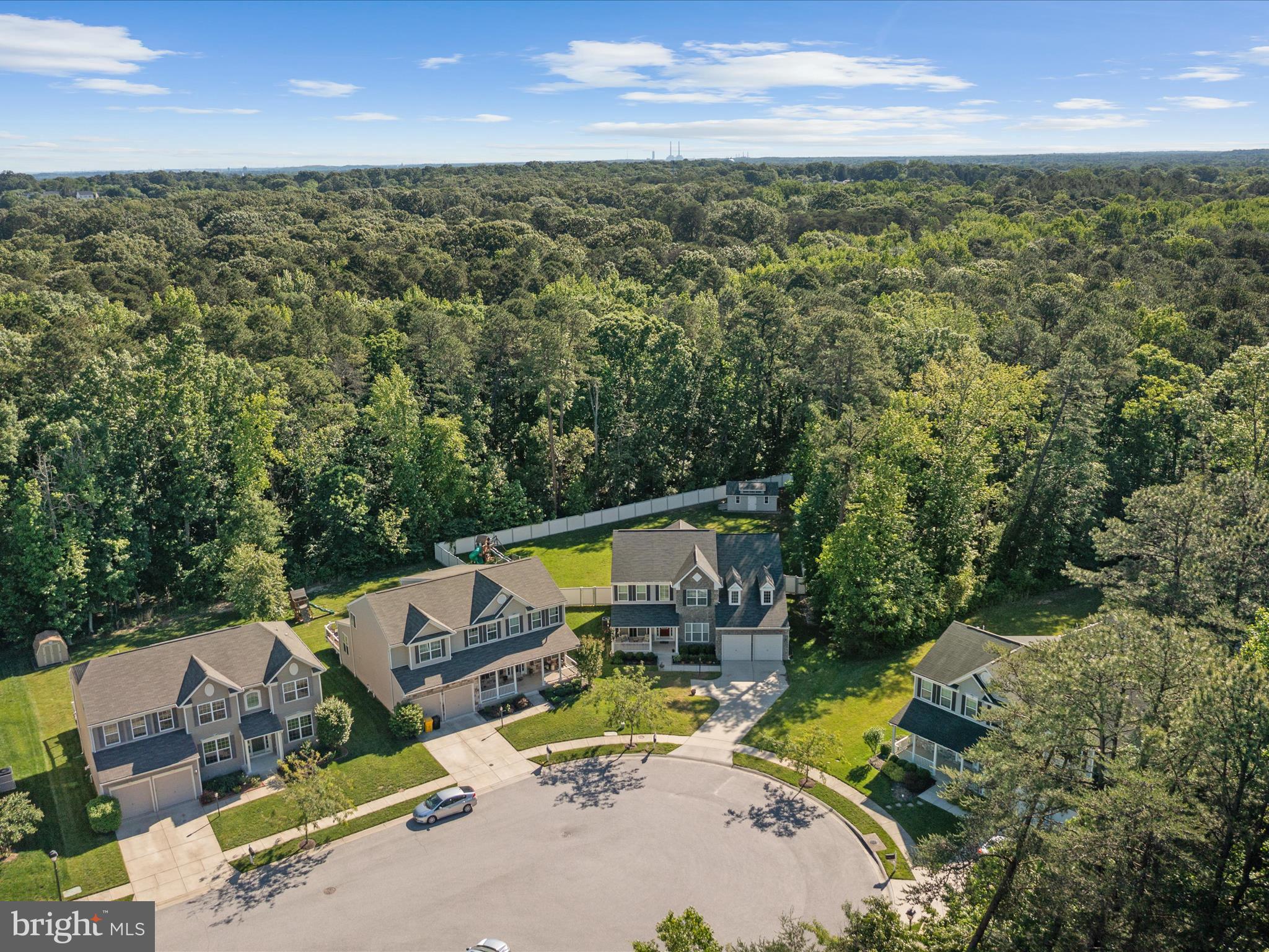 BROOKWOOD RUN - Residential