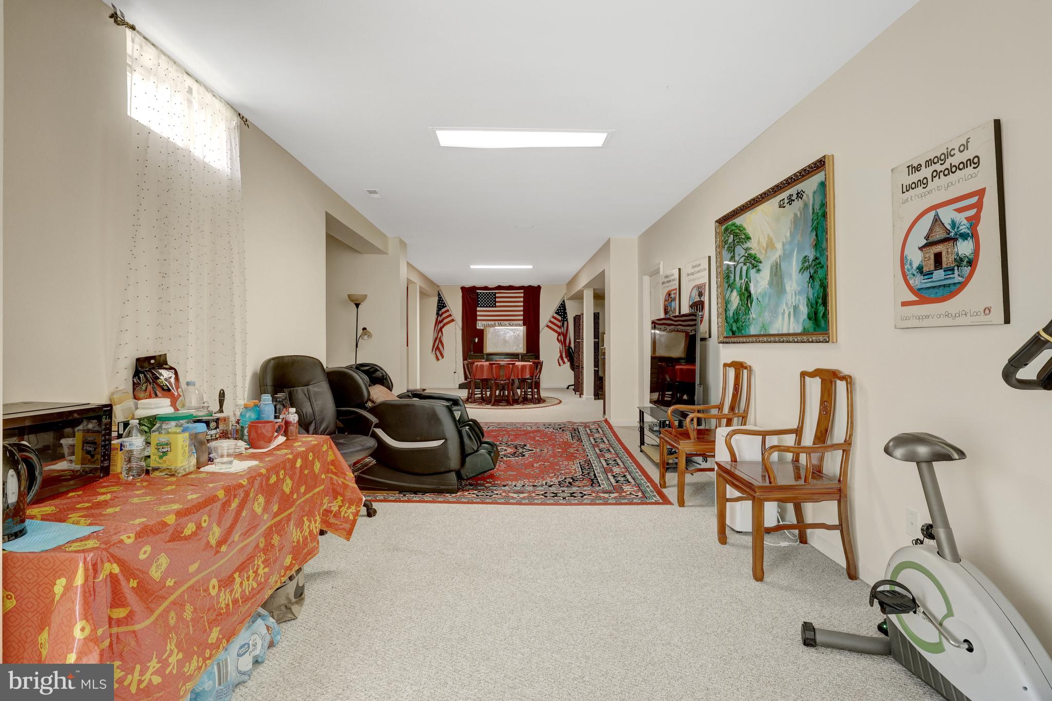 LOUDOUN VALLEY ESTATES - Residential