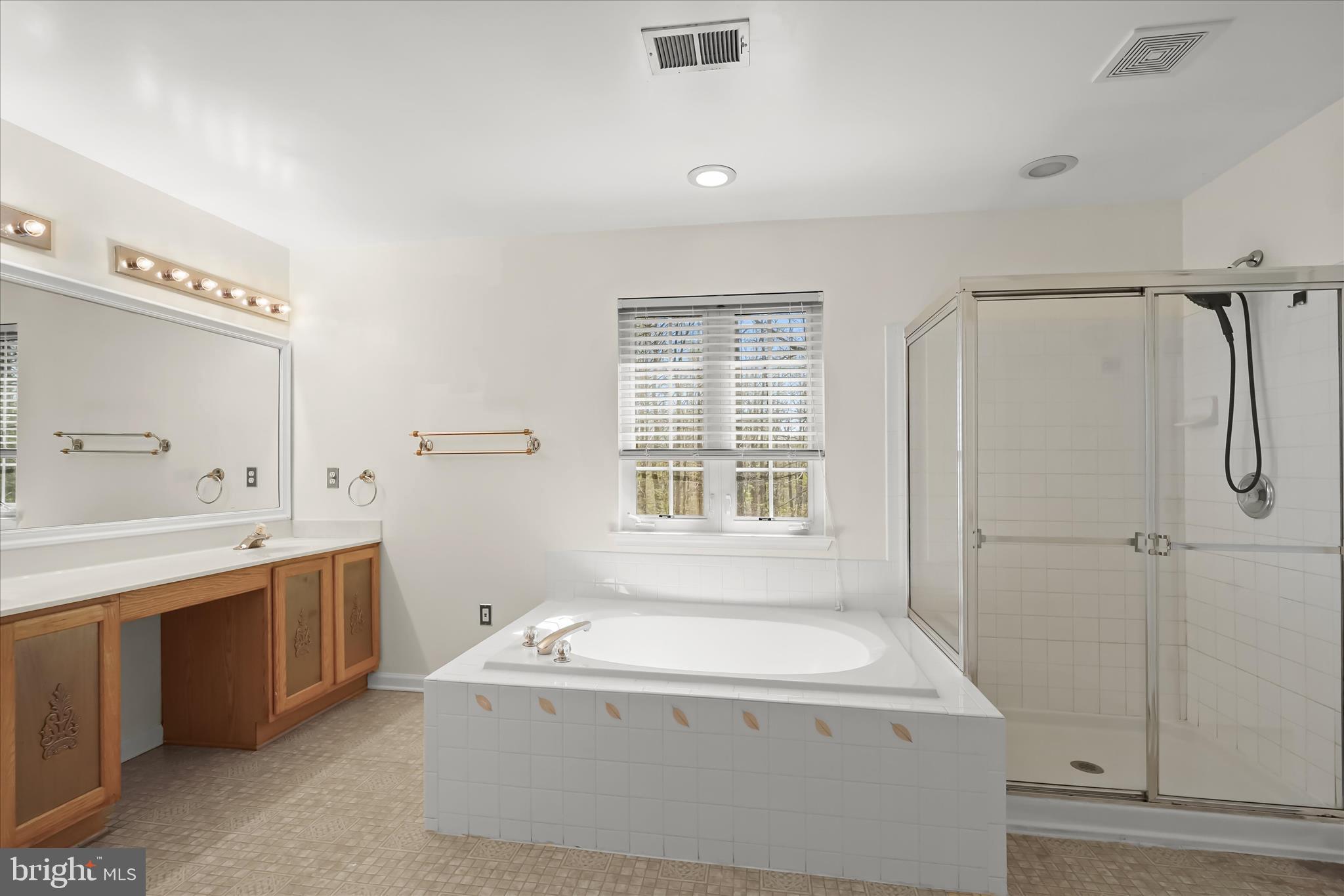 TEABERRY RIDGE - Residential