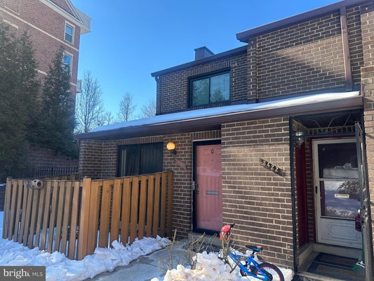 3422 SUMMIT CT NE, WASHINGTON, DC 20018 - Image 2269a3cb3d2a83c57f10e755d17dc0e6/3538570246