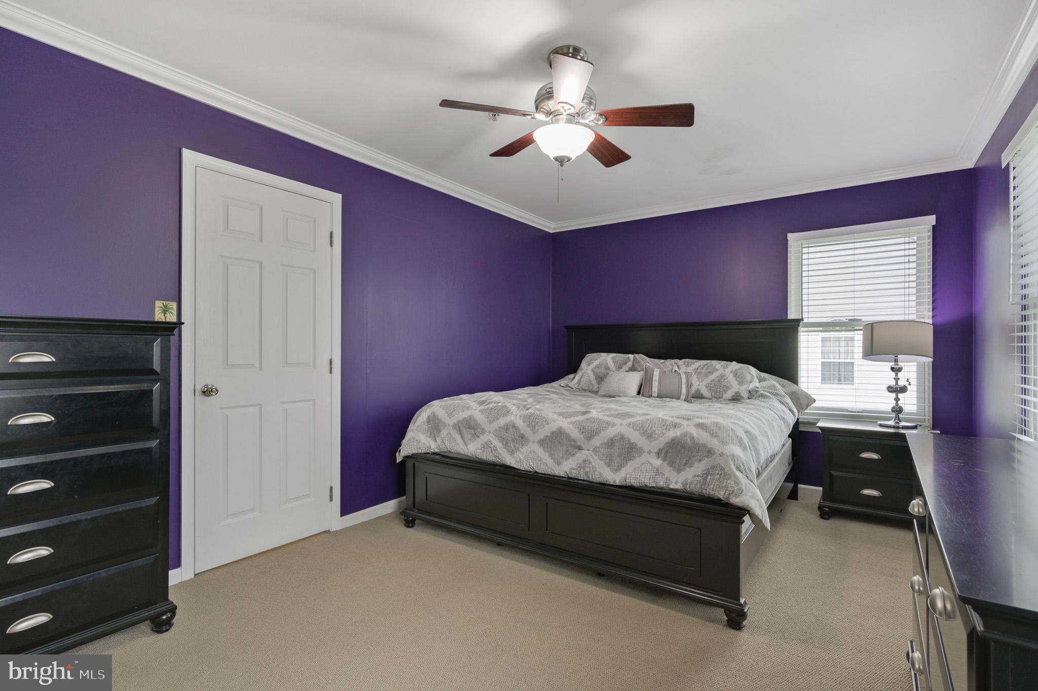 BUTTONWOODS - Residential