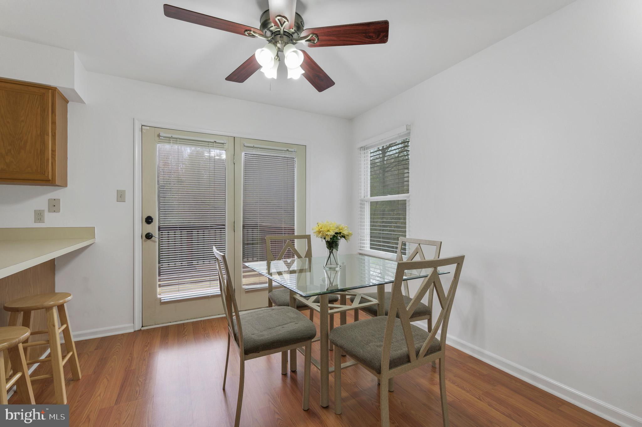 BUTTONWOODS - Residential