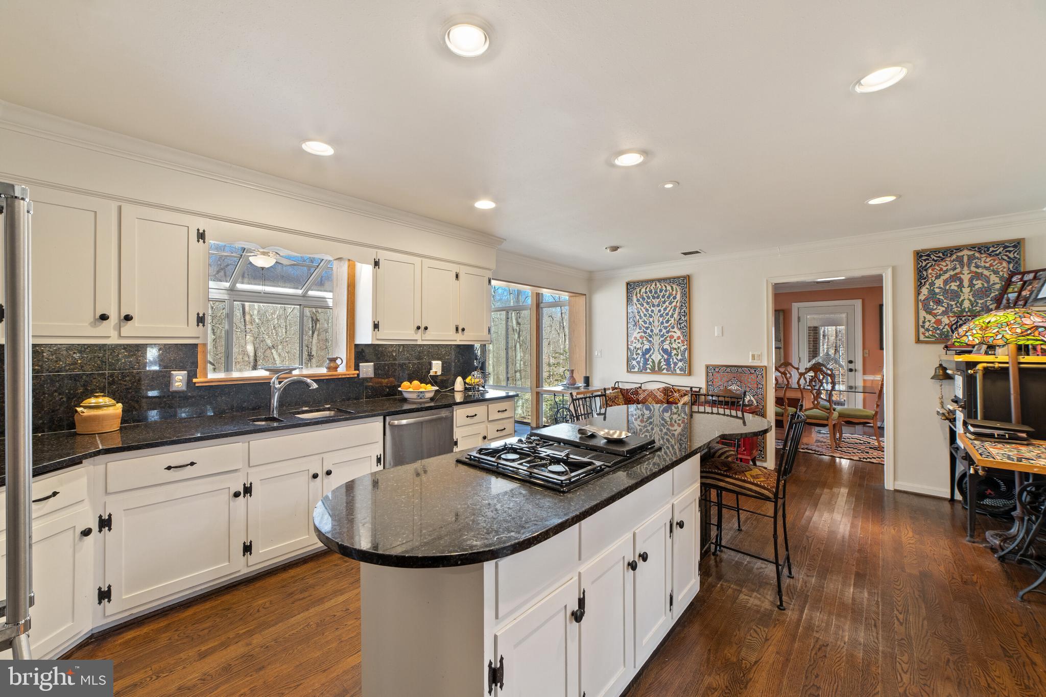 IVAKOTA FARM - Residential