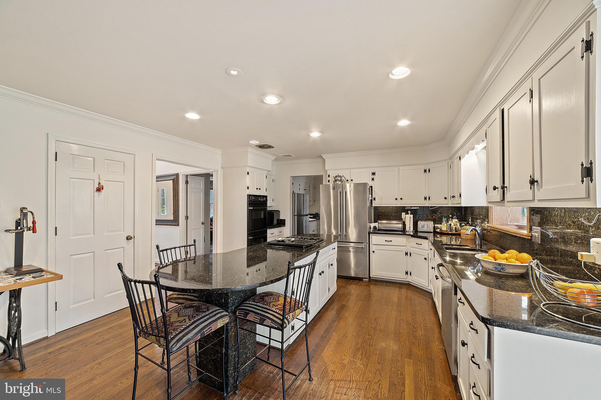 IVAKOTA FARM - Residential