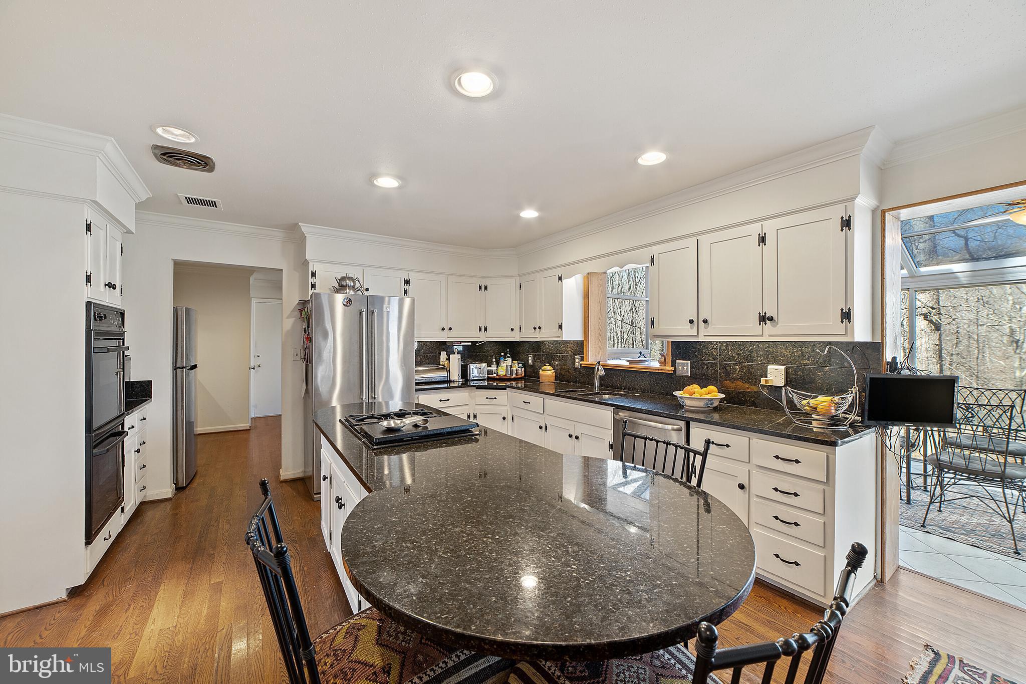 IVAKOTA FARM - Residential