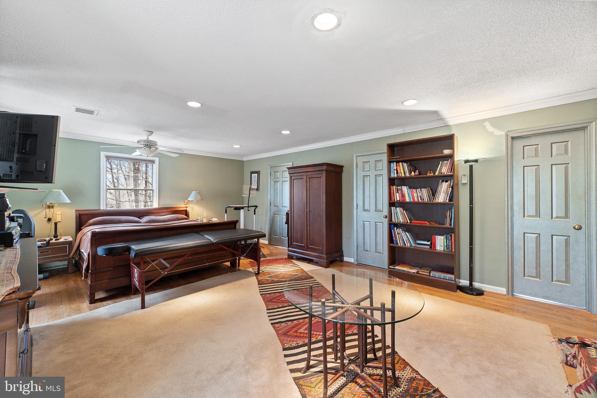 IVAKOTA FARM - Residential