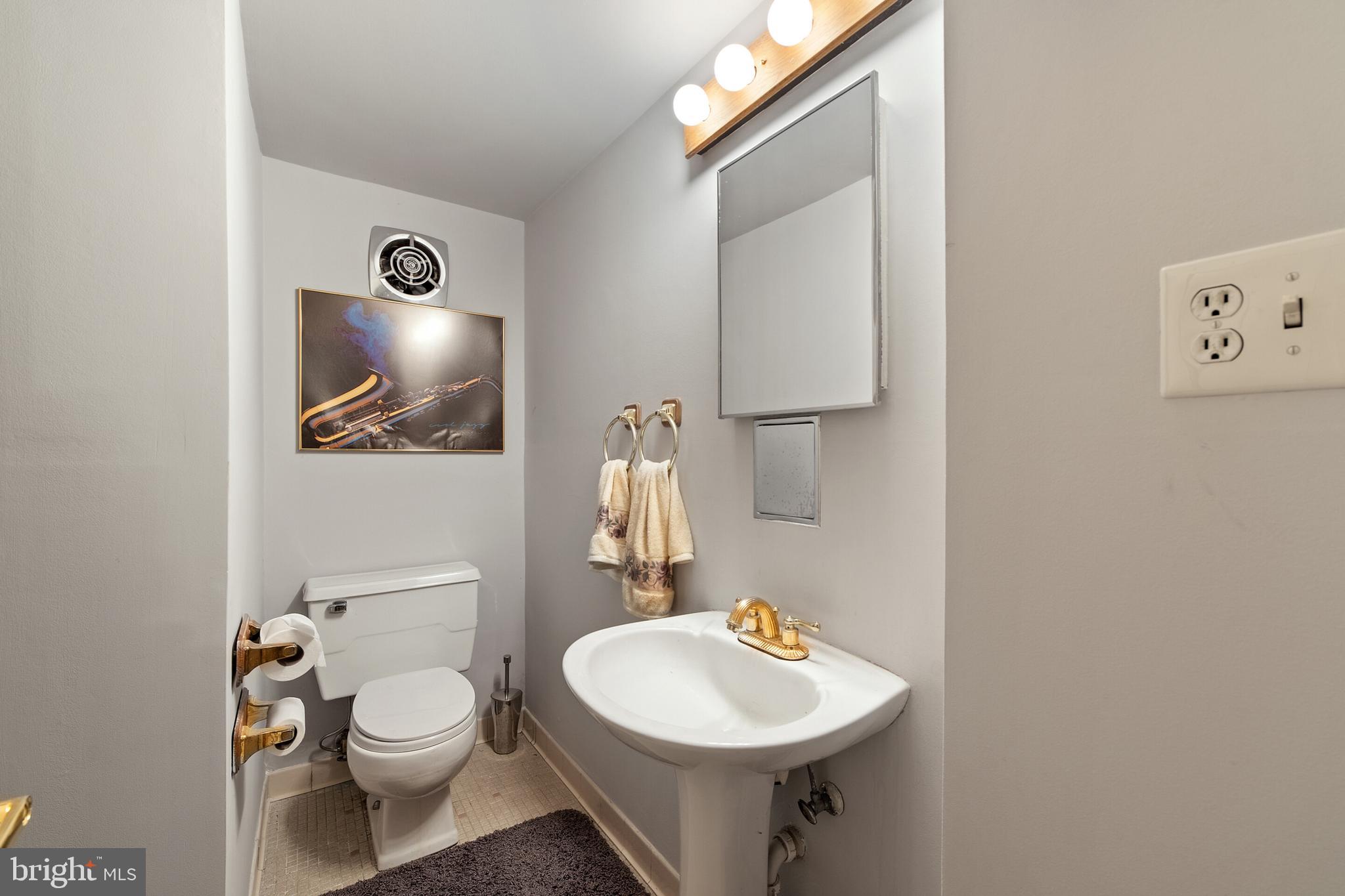 IVAKOTA FARM - Residential