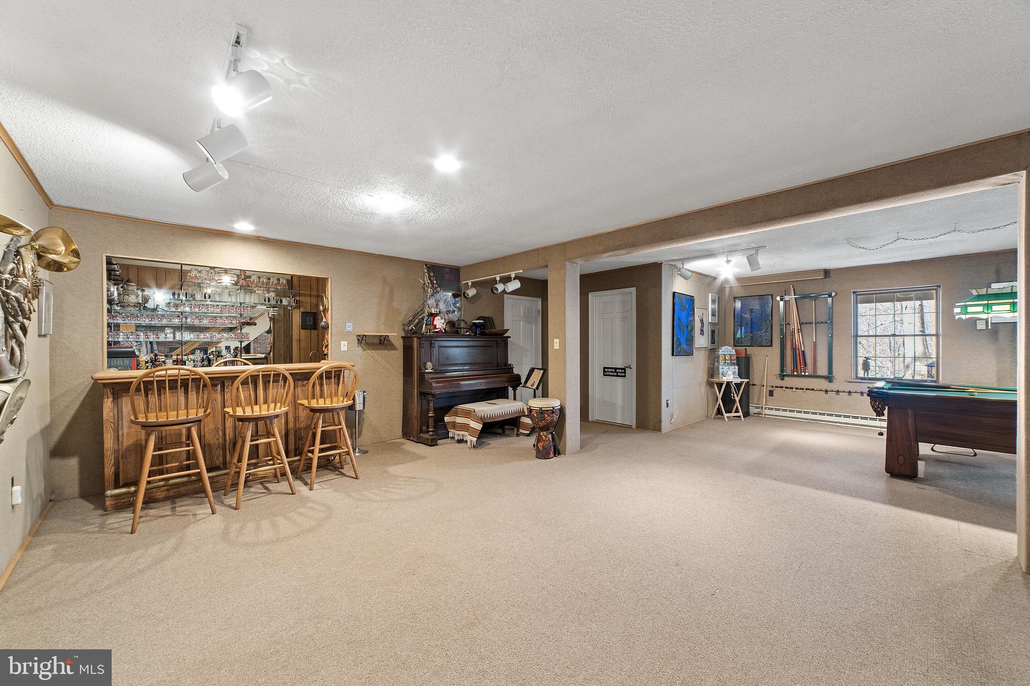 IVAKOTA FARM - Residential